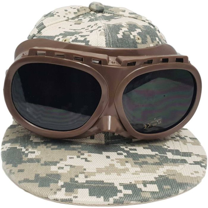 Camouflage Baseball Cap With Goggles